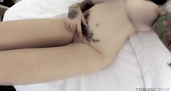 Solo Female, Tattoos, MILF, Close-Ups catherine tayler explore my body ManyVids