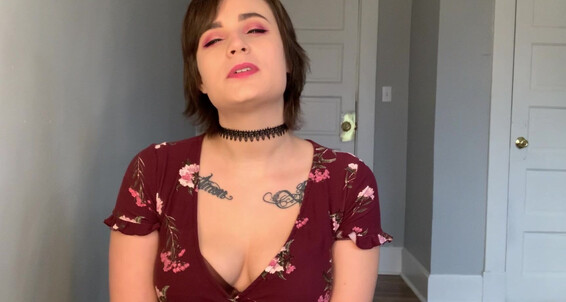 Nina Crowne's mind-blowing medical fetish and JOI with her BF in a chastity-free indoor date