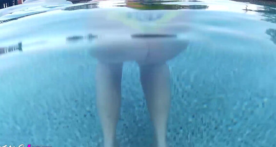 BBW, Big Ass, Big Boobs, Curvy, Underwater Fetish falicha karr pool time ManyVids