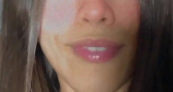 Brunette,Eye Contact,Face Fetish,Latina,Lips insatiablebabe my face in loop ManyVids