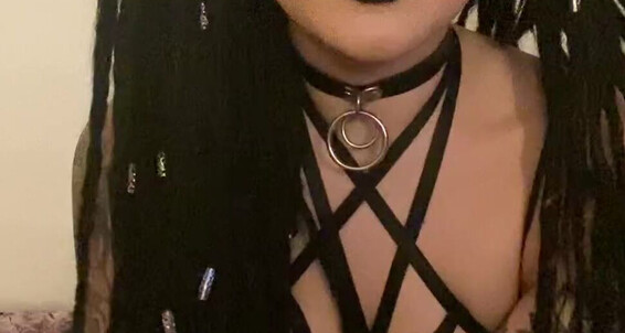 missevilia 02 02 2021 2022772802 a little video of me speaking to you sorry for my bad english i ll try to have a new video sent today in the evening when i get back home i was talking about maybe having Onlyfans