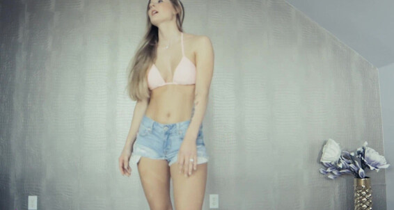 Goddess Amanda 2015-12-12 Once a Loser always a Loser JOI, Brat, Humiliation IWantClips