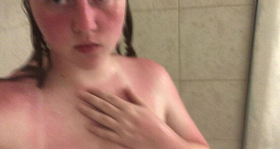 Catholicvirgin Had Fun In The Hotel Shower