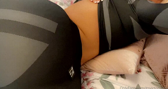 Itsvictoriasinclairx Tight Fit
