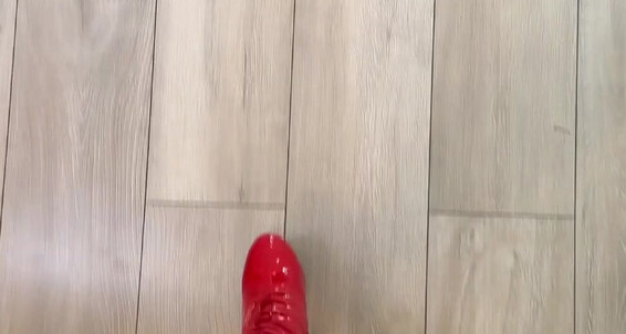 Veronicainked Ready To Walk All Over You