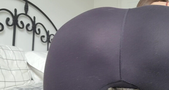 brat girls, farting, female domination, verbal humiliation, slave training gassing out my fart slave bitch boy Manyvids