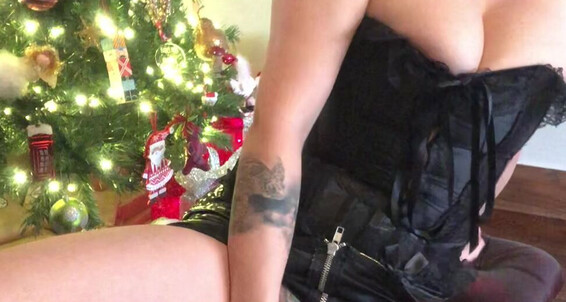 boots, corset, dildo fucking, dildo sucking, glass dildos glass dildo fuck and suck Manyvids
