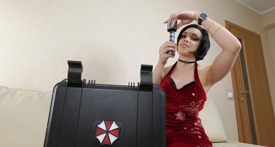 Octokuro Model Ada Wong Always Uses Backdoors To Get Her Goals And Now She Is