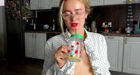 Sexy Teacher Girl In Erotic Chat Bongacams