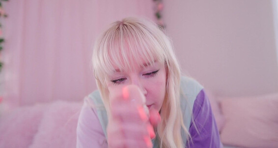 "Jolie Lyon" dirty talking, family, fantasy, role play, taboo virgin teen staying with uncle Manyvids